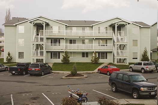 Village at Baker Creek in Bellingham, WA - Foto de edificio