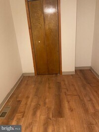 1833 W Lexington St photo'