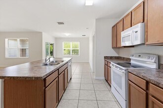 14295 Overlook Ave in Port Charlotte, FL - Building Photo - Building Photo