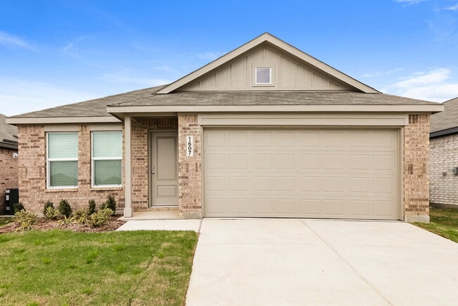 property at 1607 Sparrow Hawk Rd