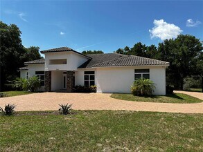 1594 Rebecca Pl in Longwood, FL - Building Photo - Building Photo