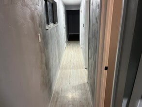 507 Pennsylvania Ave in Irwin, PA - Foto de edificio - Building Photo