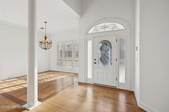 112 Indian Hammock Ln in Palm Valley, FL - Foto de edificio - Building Photo