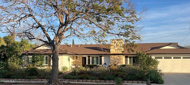 1572 Dover Ave in Thousand Oaks, CA - Building Photo - Building Photo