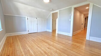 93 North St in Burlington, VT - Building Photo