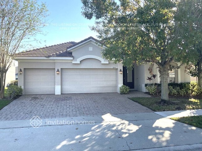 property at 11530 Vicolo Loop