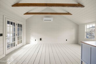 620 Warren St in Hudson, NY - Building Photo - Building Photo