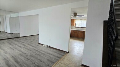 182 Woodcrest Dr in Buffalo, NY - Building Photo - Building Photo