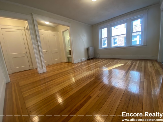 property at 76 Washington St