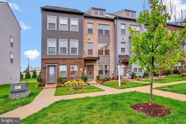 property at 255 Phoenix Dr