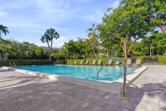 Forest Place in Miami, FL - Building Photo - Building Photo