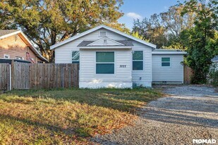 3227 70th Ave N in St. Petersburg, FL - Building Photo