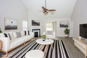 1470 Kindred Cir NW in Concord, NC - Foto de edificio - Building Photo