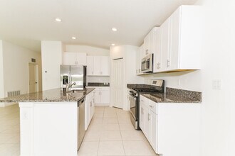 8514 41st Ave E in Palmetto, FL - Building Photo - Building Photo