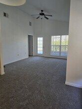 8112 Bally Money Rd in Tampa, FL - Building Photo - Building Photo