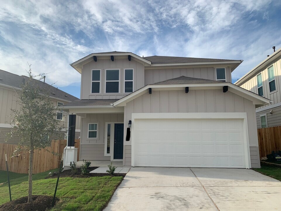 10828 Jameson Dr in Austin, TX - Building Photo