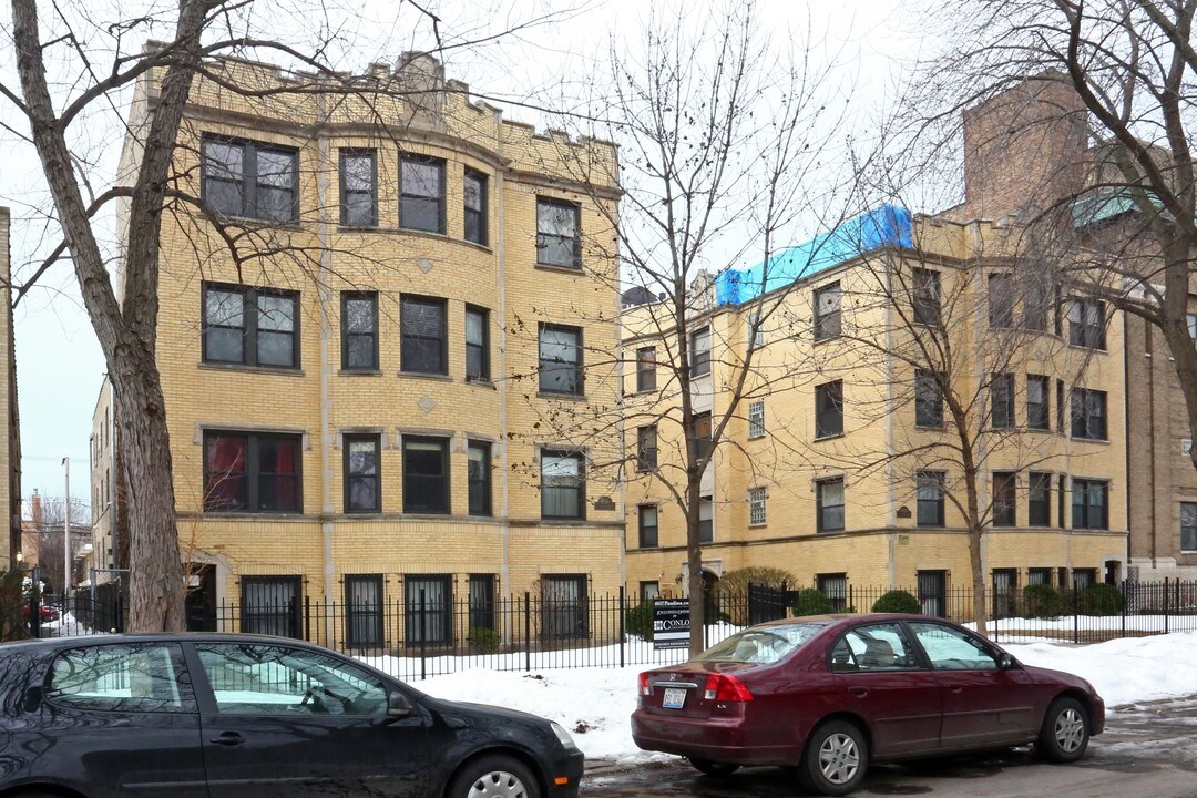 4609-4619 N Paulina St in Chicago, IL - Building Photo