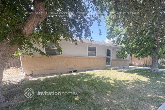 property at 5561 Xanadu St