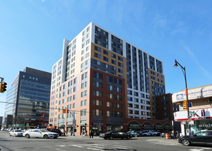 3702 Union St in Flushing, NY - Building Photo - Building Photo