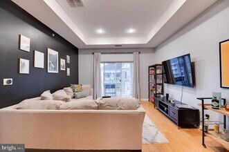 4646 Derby Ct in Cherry Hill Township, NJ - Building Photo - Building Photo