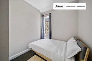Room in Shared 4 bed/2 bath home in New York, NY - Building Photo