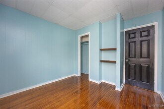 2841 Macklem Ave in Niagara Falls, NY - Foto de edificio - Building Photo