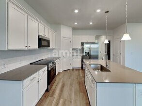 5328 Grindstone Run in Bradenton, FL - Building Photo - Building Photo