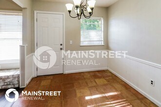 828 SE 9th St in Moore, OK - Building Photo - Building Photo