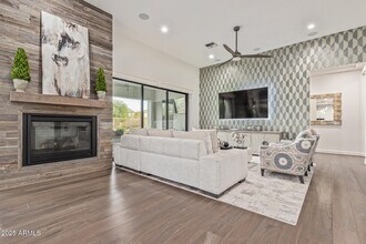 4601 S Pinaleno Dr in Chandler, AZ - Building Photo - Building Photo
