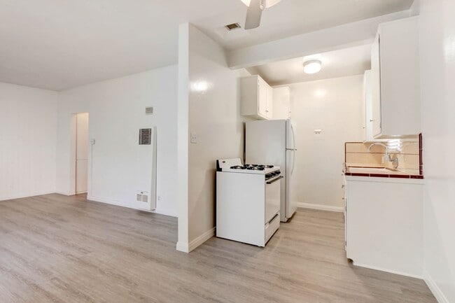 422 Hill St in Santa Monica, CA - Building Photo - Building Photo