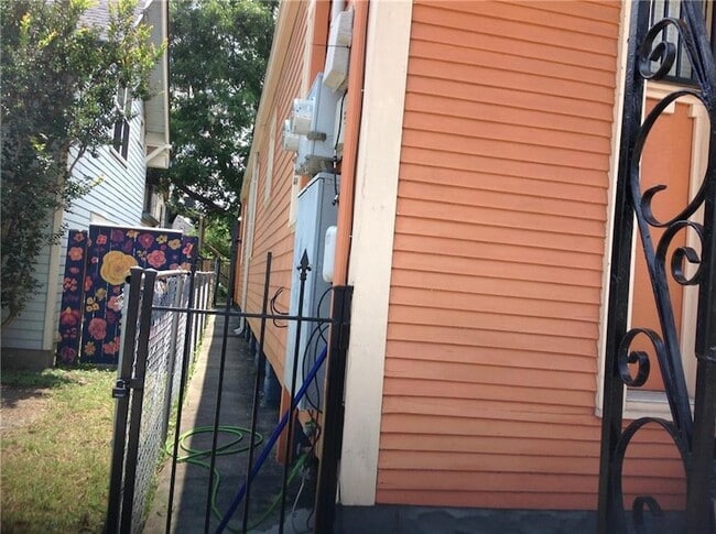1431 France St in New Orleans, LA - Building Photo - Building Photo