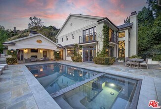 7171 Chelan Way in Los Angeles, CA - Building Photo - Building Photo