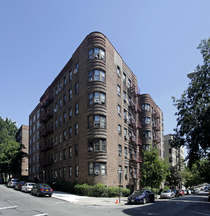 2995 Marion Ave in Bronx, NY - Foto de edificio