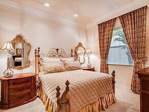 120 Viera Dr in Palm Beach Gardens, FL - Building Photo - Building Photo
