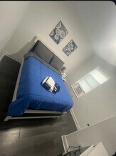 821 S Vogdes St in Philadelphia, PA - Building Photo - Building Photo