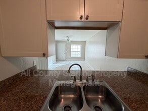 1718 SW 69th Terrace in Gainesville, FL - Building Photo - Building Photo