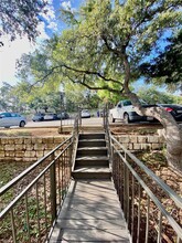 6000-18 Shepherd Mountain Cove in Austin, TX - Building Photo - Building Photo