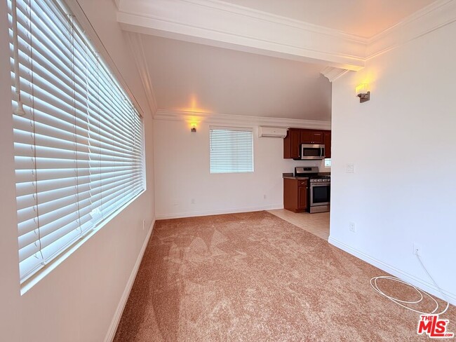 11845 Doty Ave in Hawthorne, CA - Building Photo - Building Photo