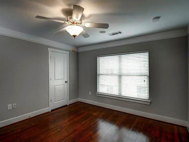 216 Semel Dr in Atlanta, GA - Building Photo - Building Photo