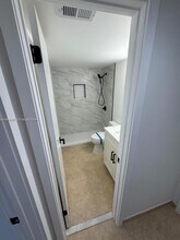 18870 NW 57th Ave in Hialeah, FL - Building Photo - Building Photo