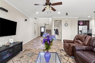 9404 Ocean Going Ct in Austin, TX - Building Photo - Building Photo