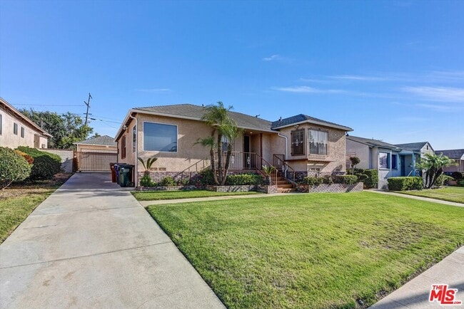 1920 Van Wick St in Los Angeles, CA - Building Photo - Building Photo