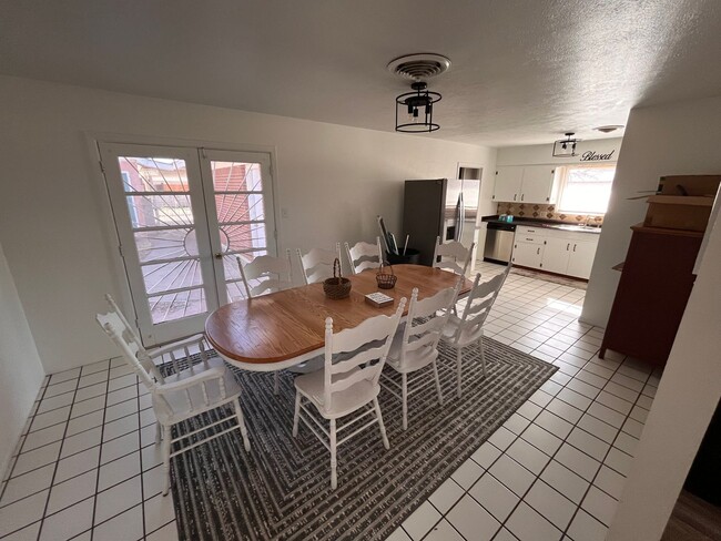 3101 Delicado Dr in Roswell, NM - Building Photo - Building Photo