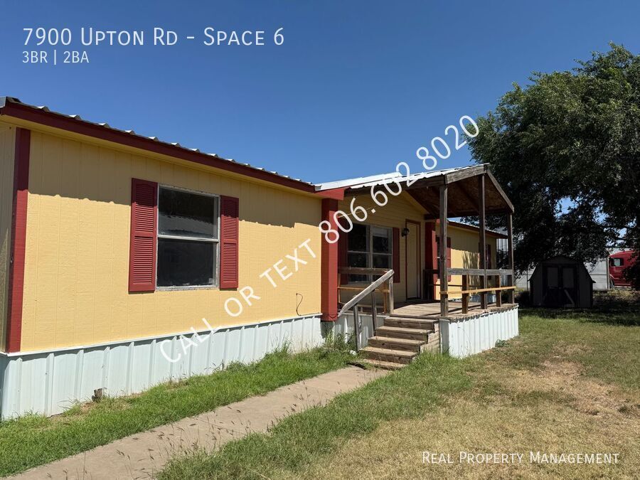 7900 Upton Rd in Amarillo, TX - Building Photo