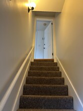 25 High St in Windsor, CT - Foto de edificio - Building Photo