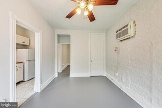 2121 N St NW in Washington, DC - Building Photo - Building Photo