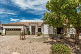 3000 E Parkview Dr in Gilbert, AZ - Building Photo - Building Photo