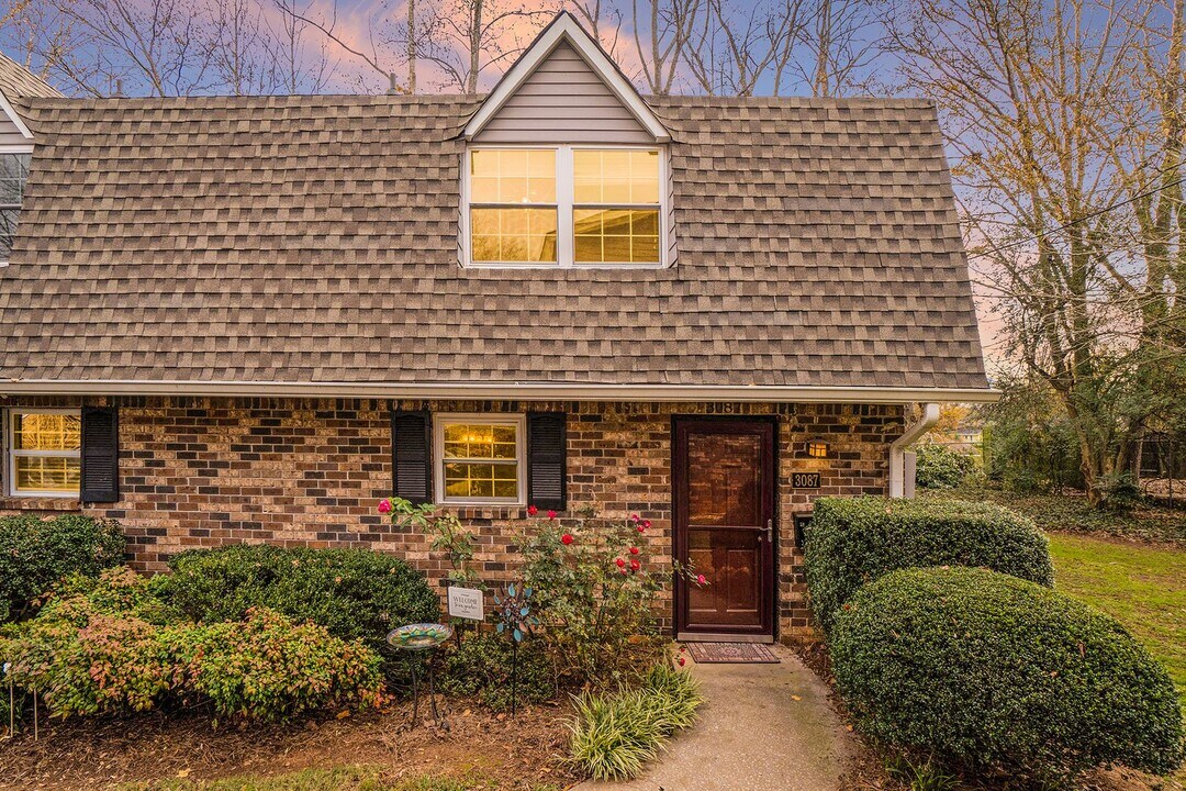 3087 Reeves St in Smyrna, GA - Building Photo