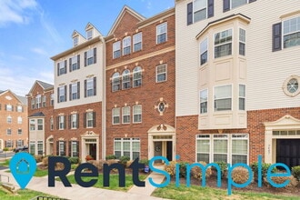 7485 Brunson Cir in Gainesville, VA - Building Photo - Building Photo