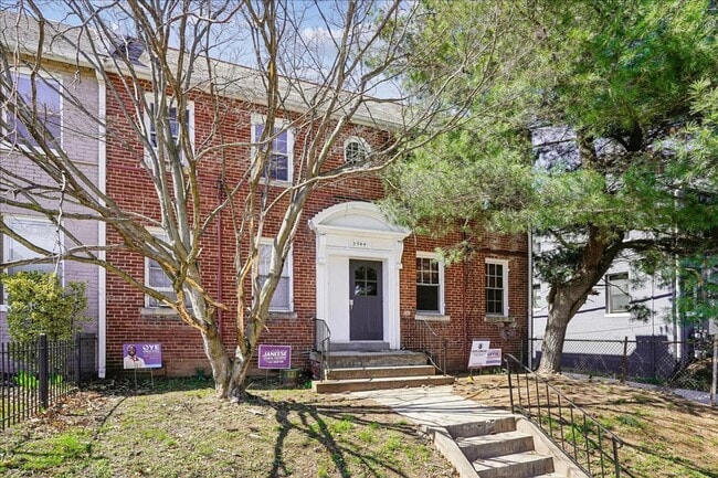 property at 3944 7th St NE